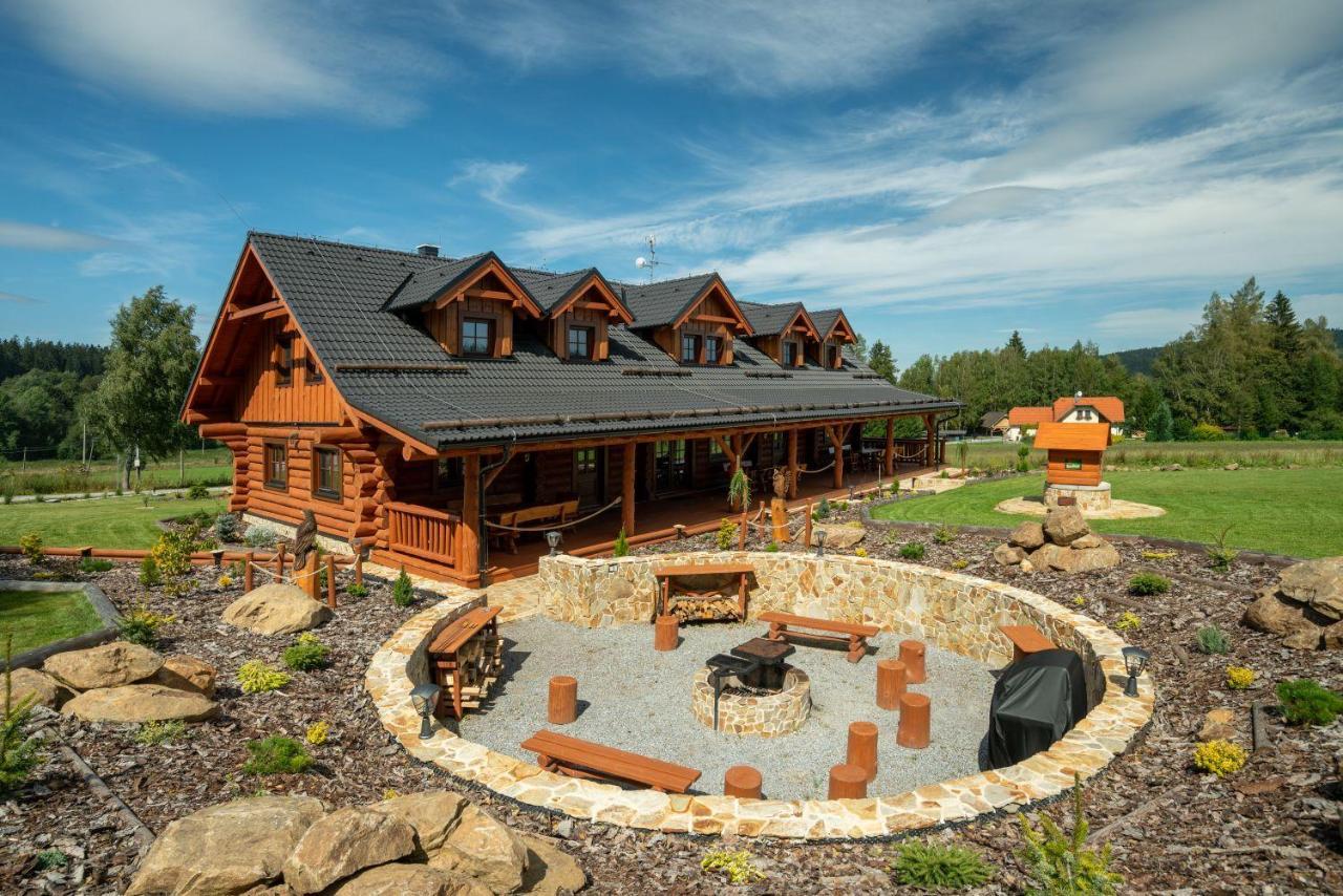 Apartmany Srub Vytonka Lipno Predni Vyton Exterior photo